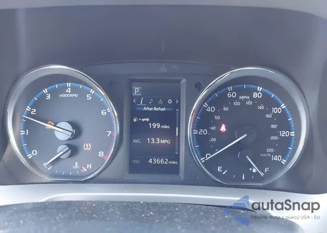 2016 Toyota Rav4 Xle z USA, uszkodzony, nr VIN JTMWFREV7GD089571